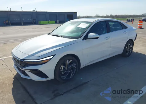 2024 Hyundai Elantra Sel z USA, uszkodzony, nr VIN KMHLS4DG7RU646823